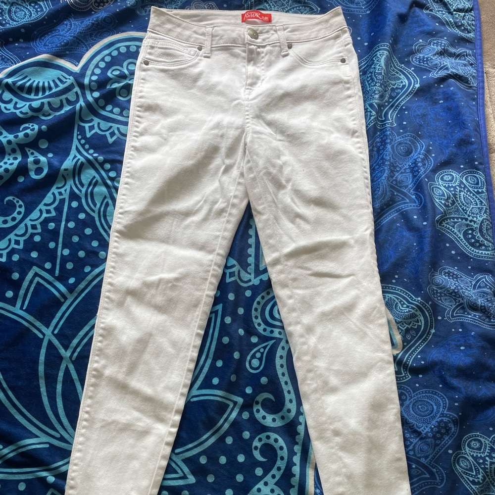 White Skinny Jeans